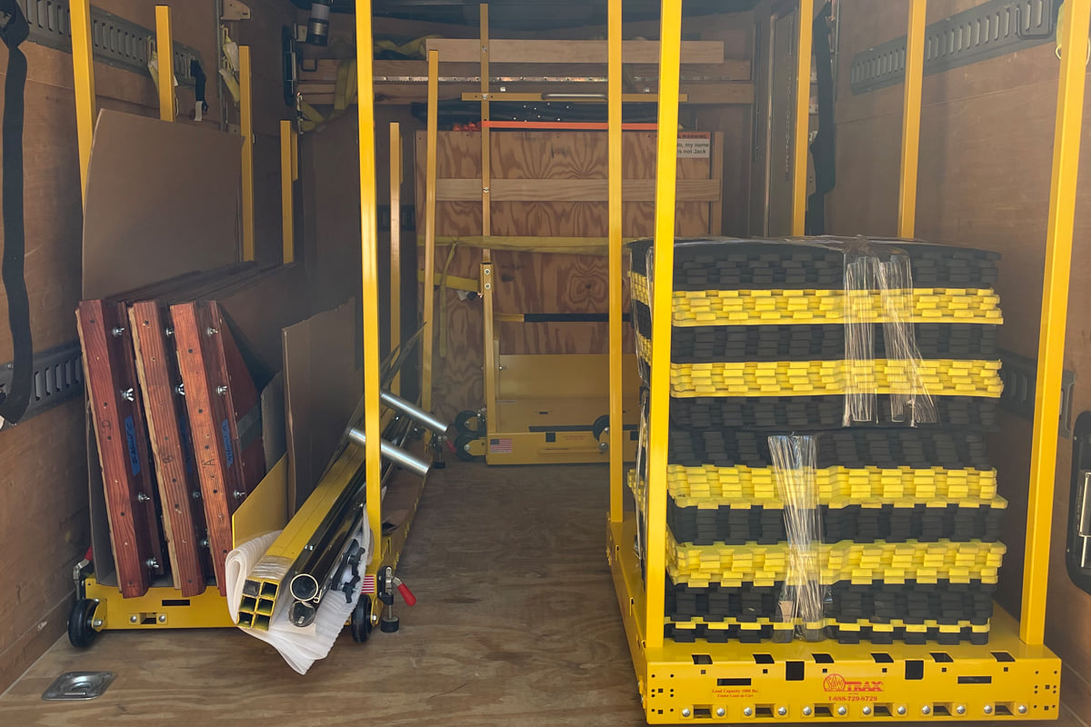 Elevate Your Efficiency with Saw Trax’s Professional Tools