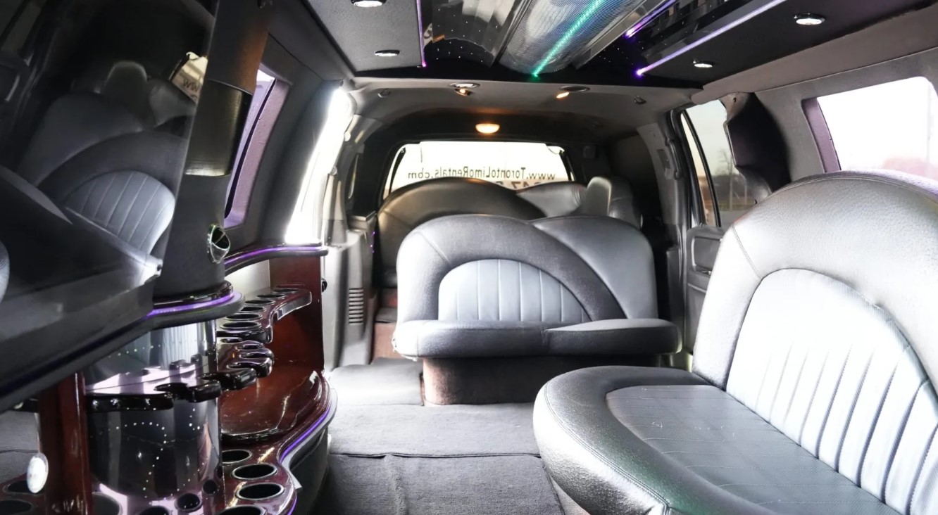 Guelph Party Bus for Weekend Fun